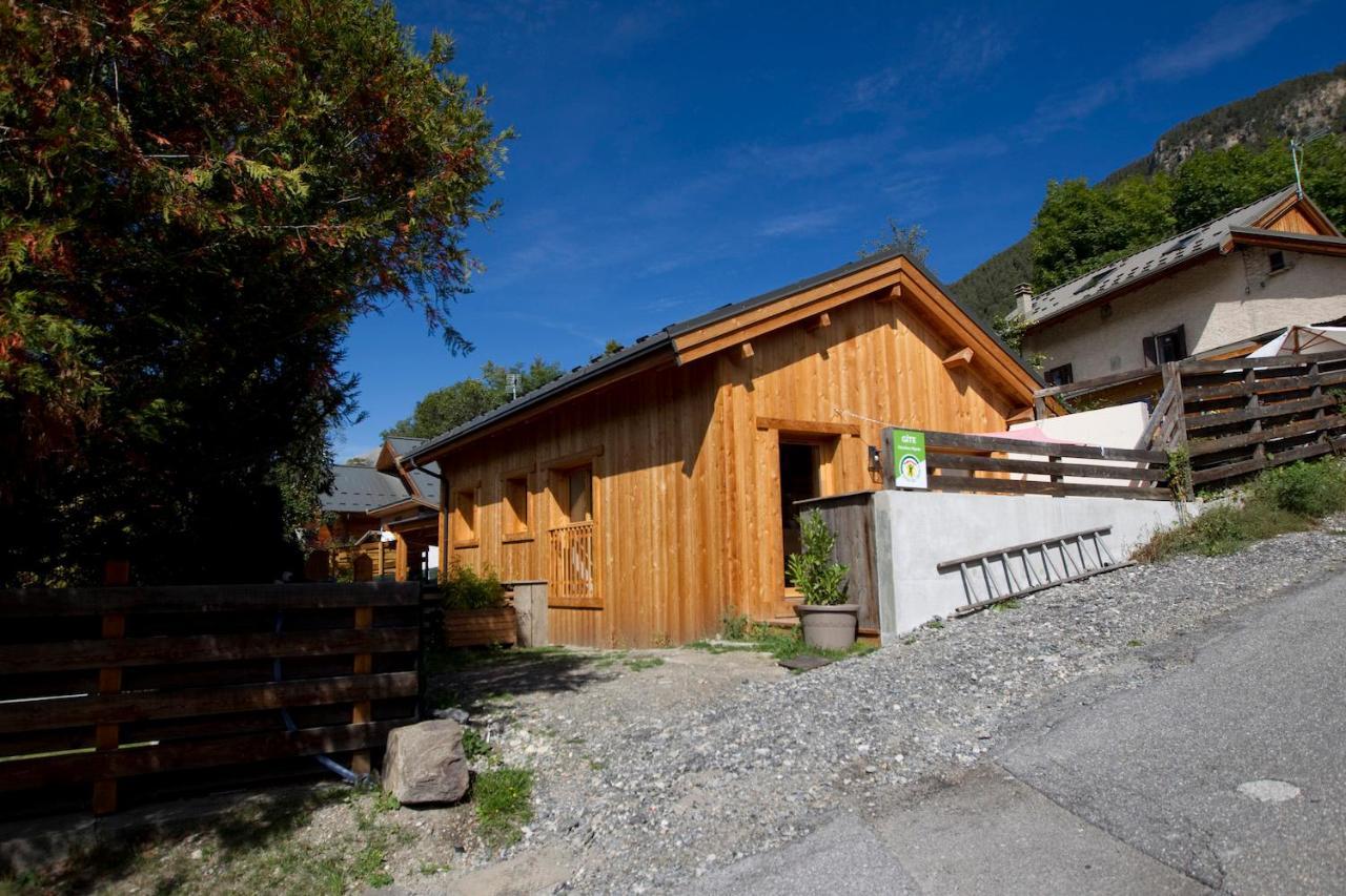 Petit Chalet Montagne Briancon  Bagian luar foto